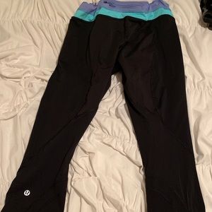 Lululemon pace rival crops size 10